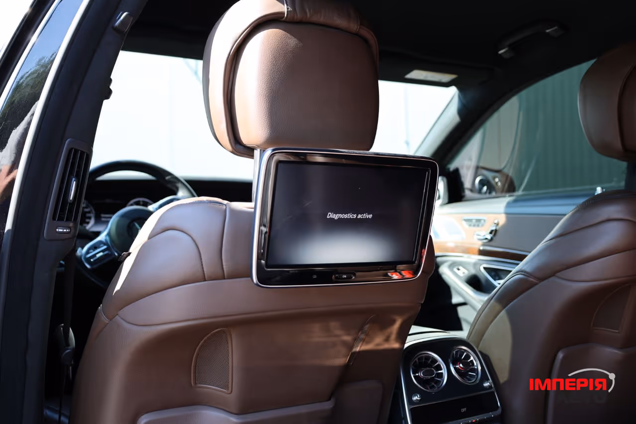 Mercedes-Benz S-Класс - фото 19