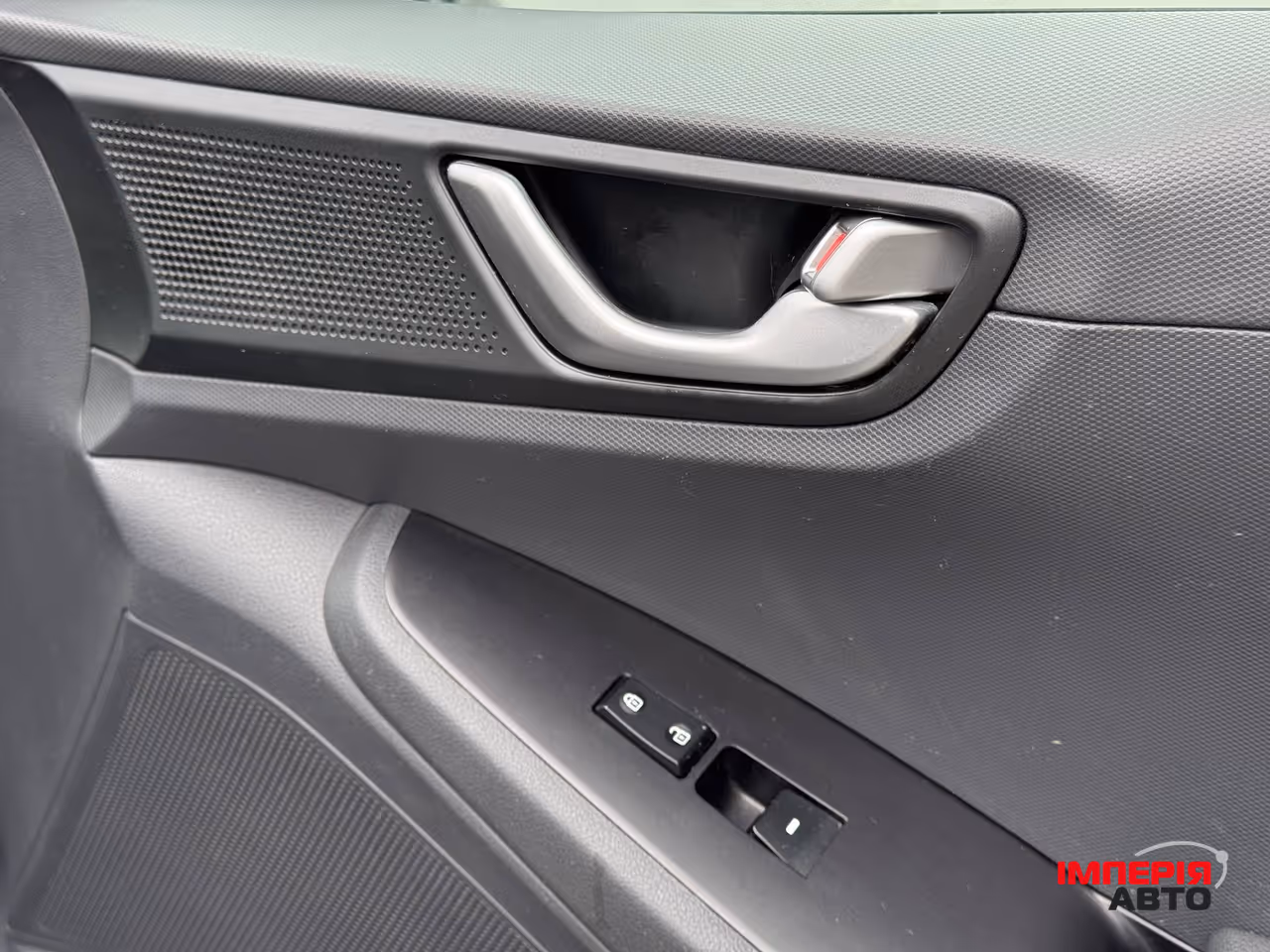 Hyundai IONIQ - фото 61