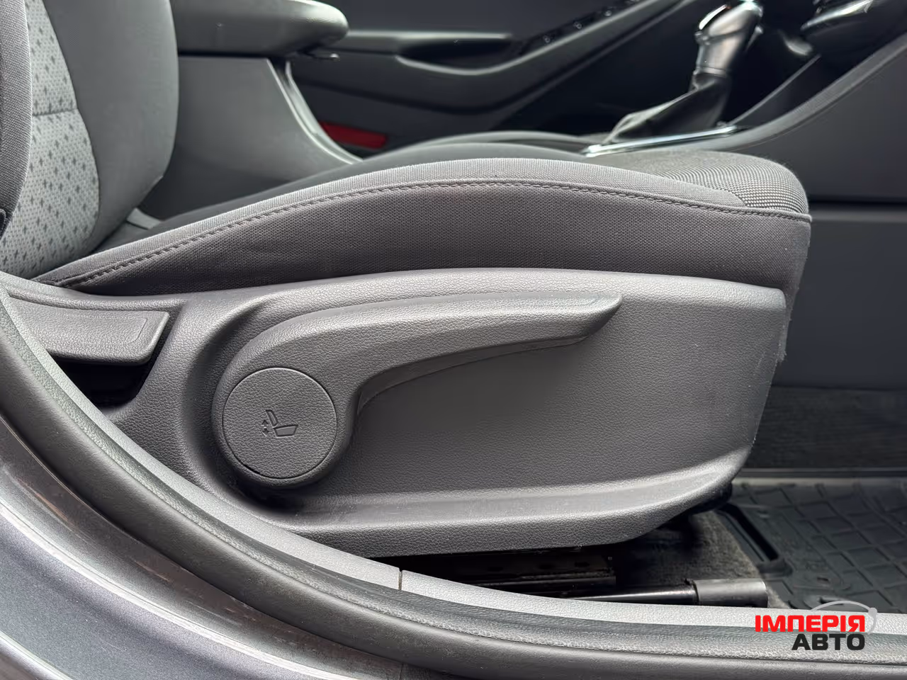 Hyundai IONIQ - фото 62