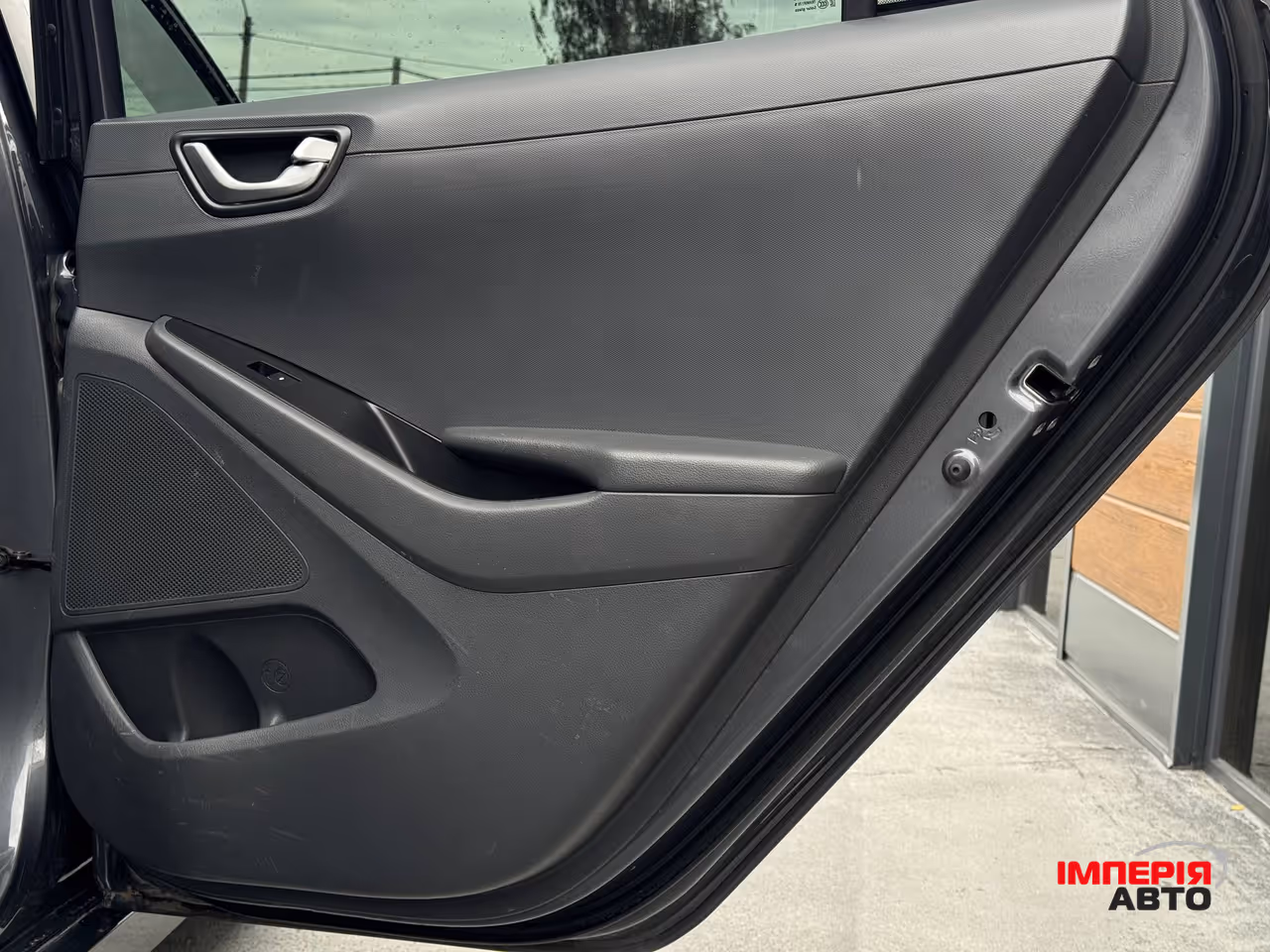 Hyundai IONIQ - фото 52