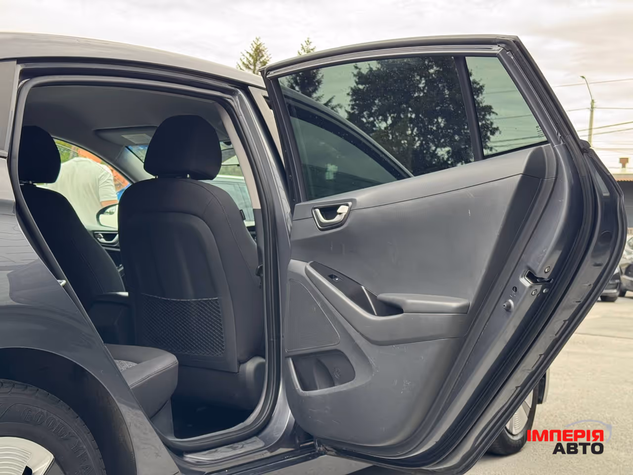 Hyundai IONIQ - фото 51