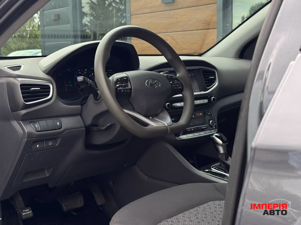 Hyundai IONIQ - фото 34