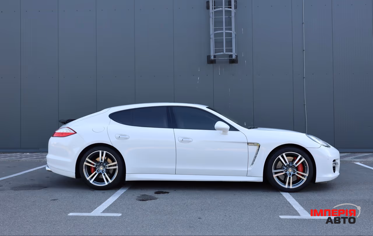 Porsche Panamera - фото 7