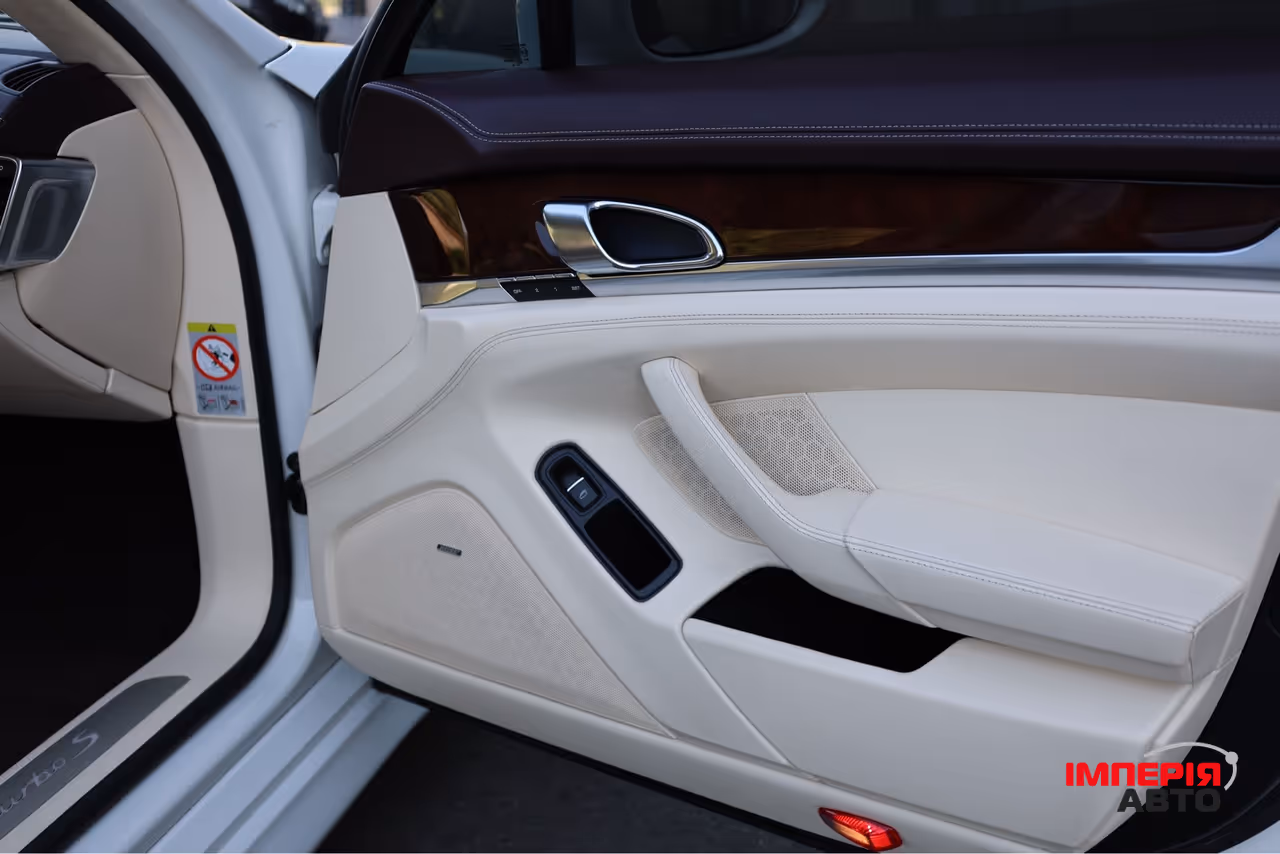 Porsche Panamera - фото 36