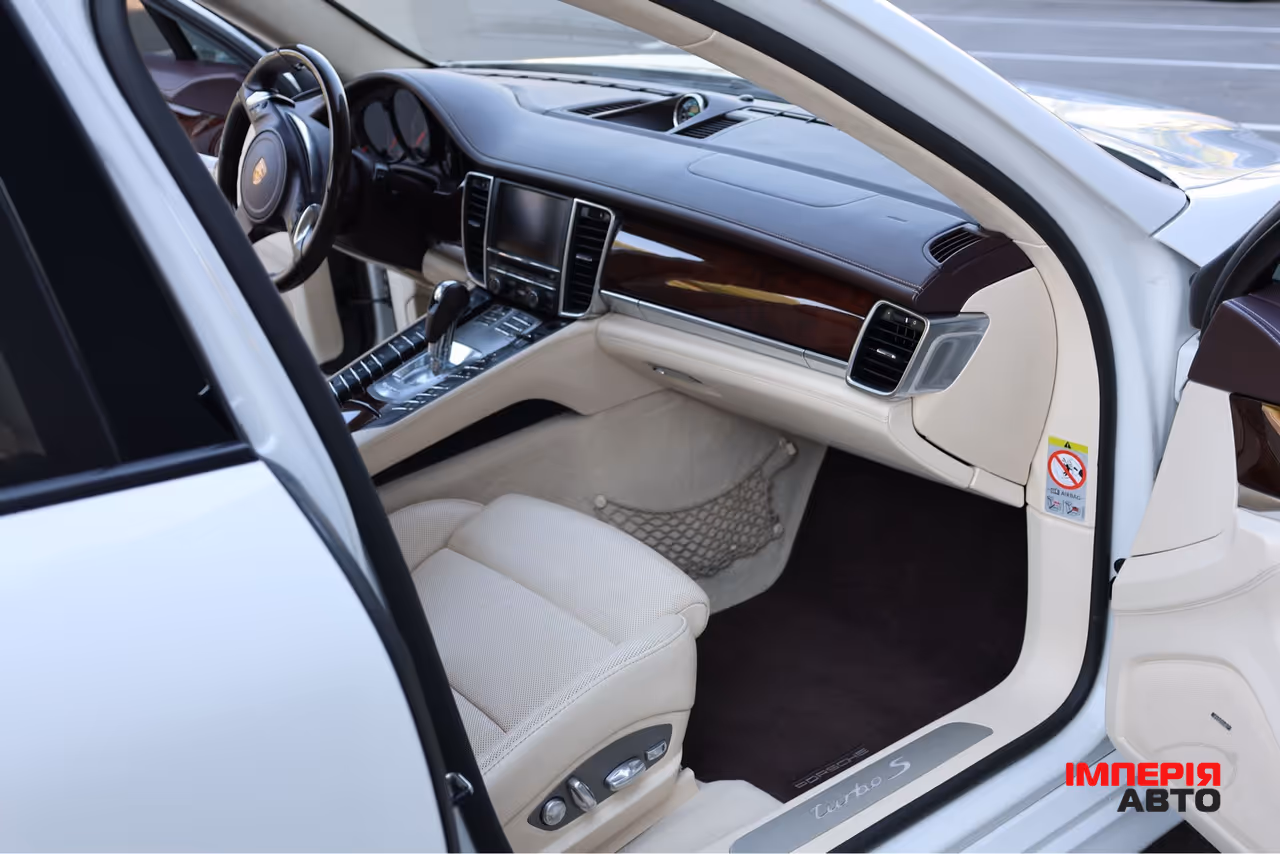 Porsche Panamera - фото 35