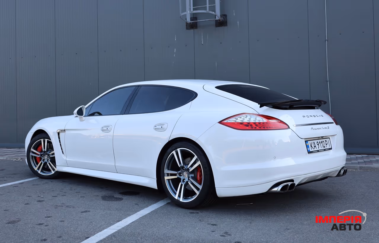 Porsche Panamera - фото 25