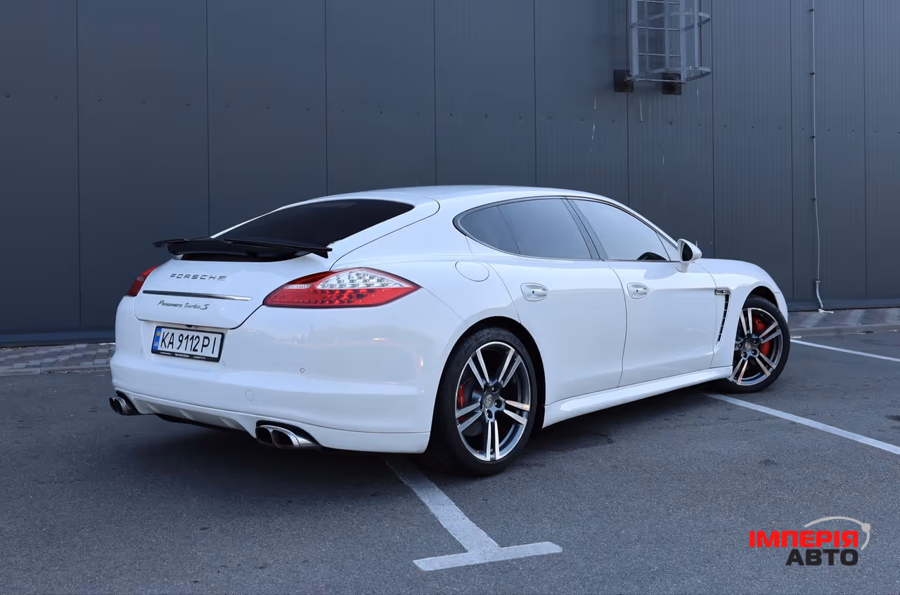 Porsche Panamera - фото 12
