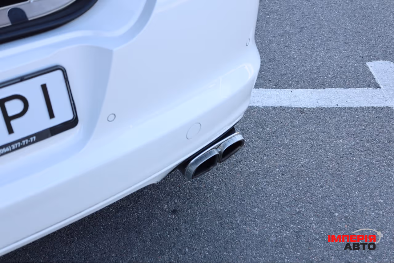 Porsche Panamera - фото 15