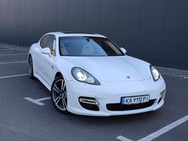 Porsche Panamera - фото 3