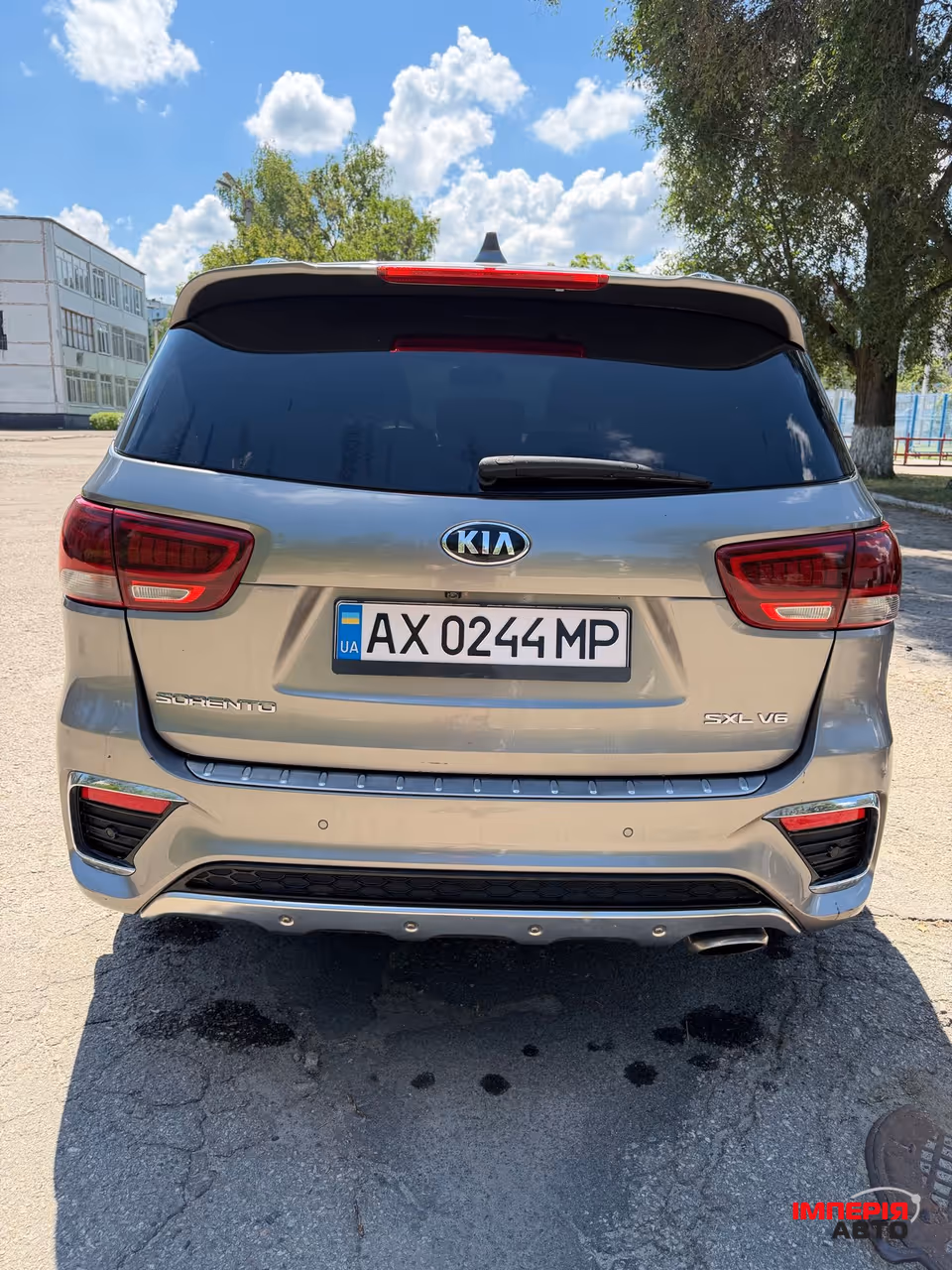 Kia Sorento - фото 7