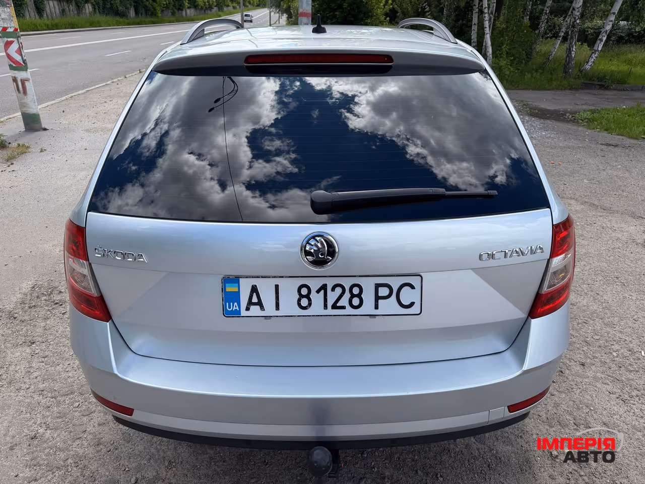 Skoda Octavia - фото 4