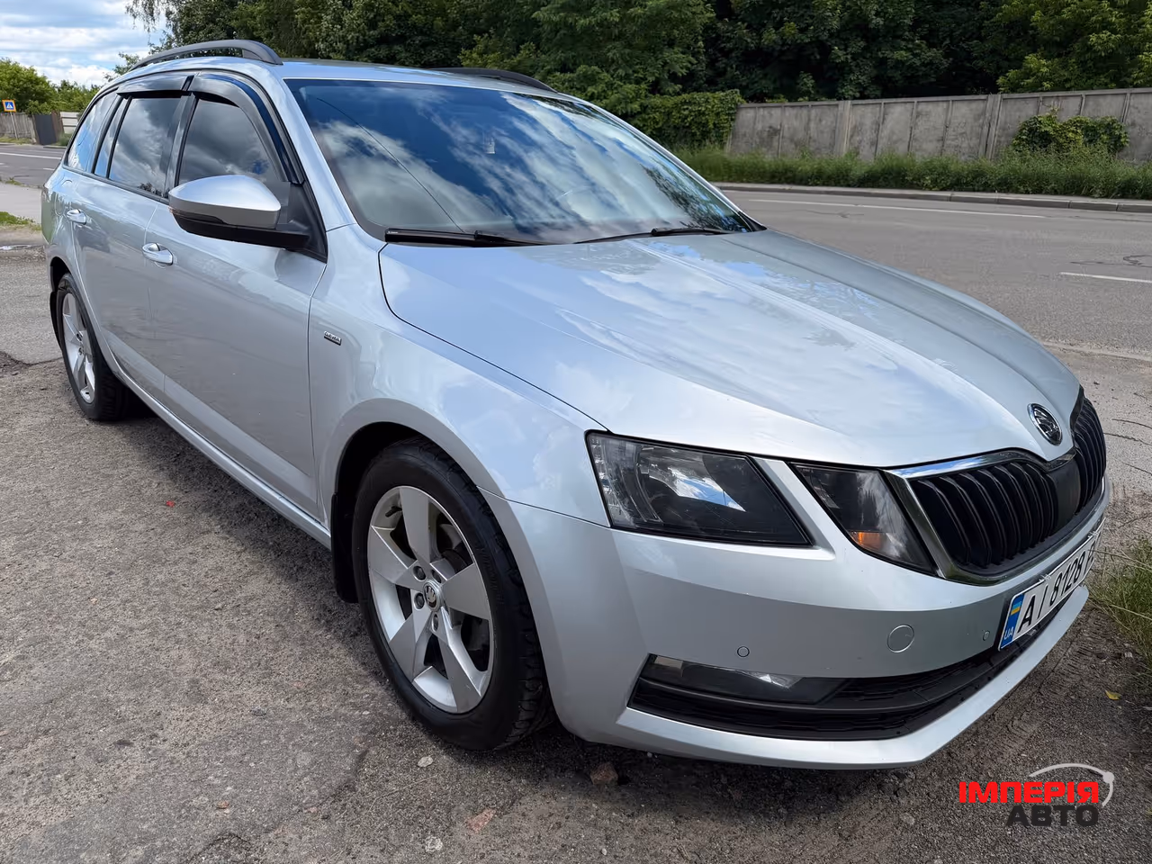 Skoda Octavia - фото 1