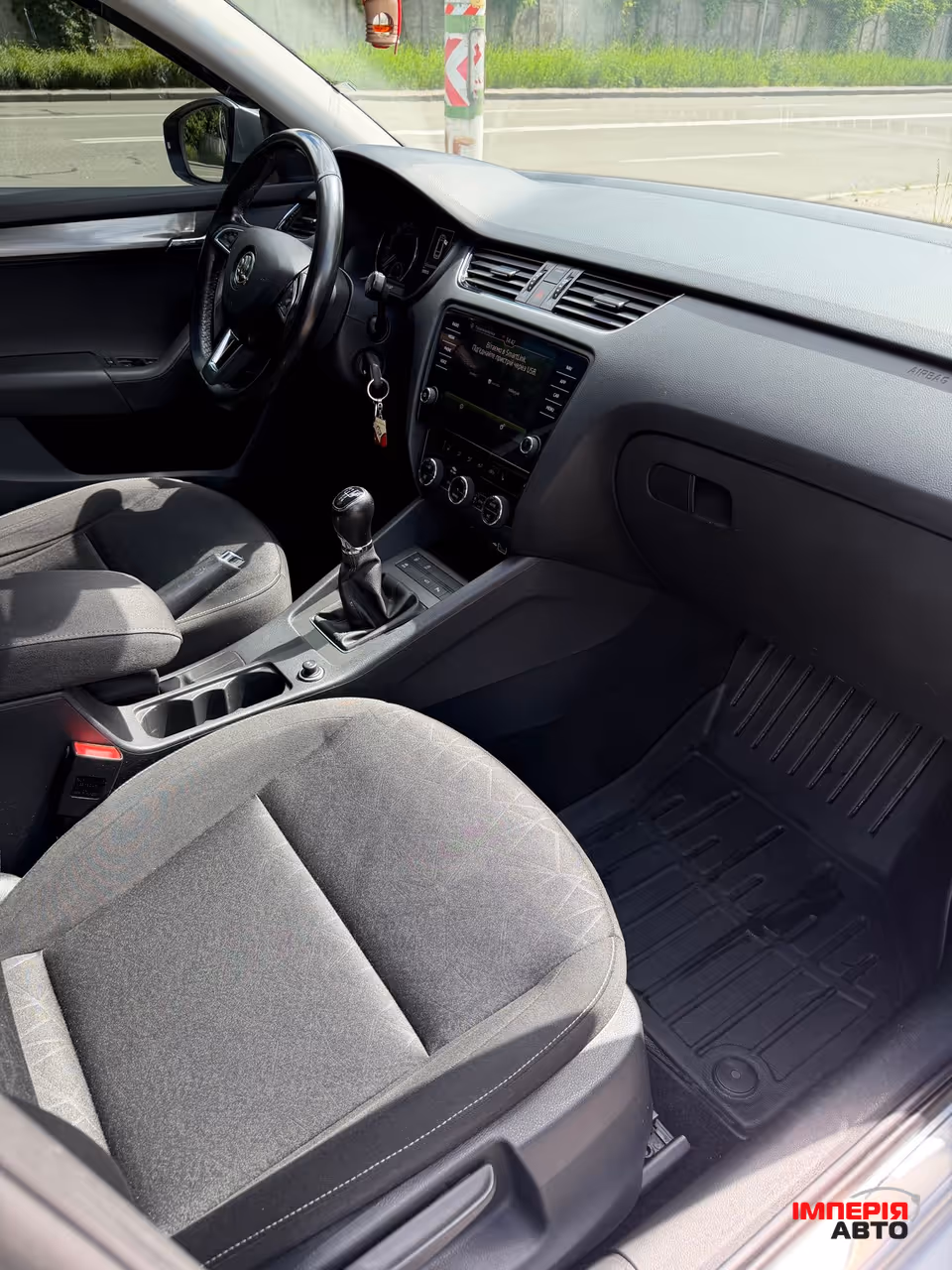 Skoda Octavia - фото 5