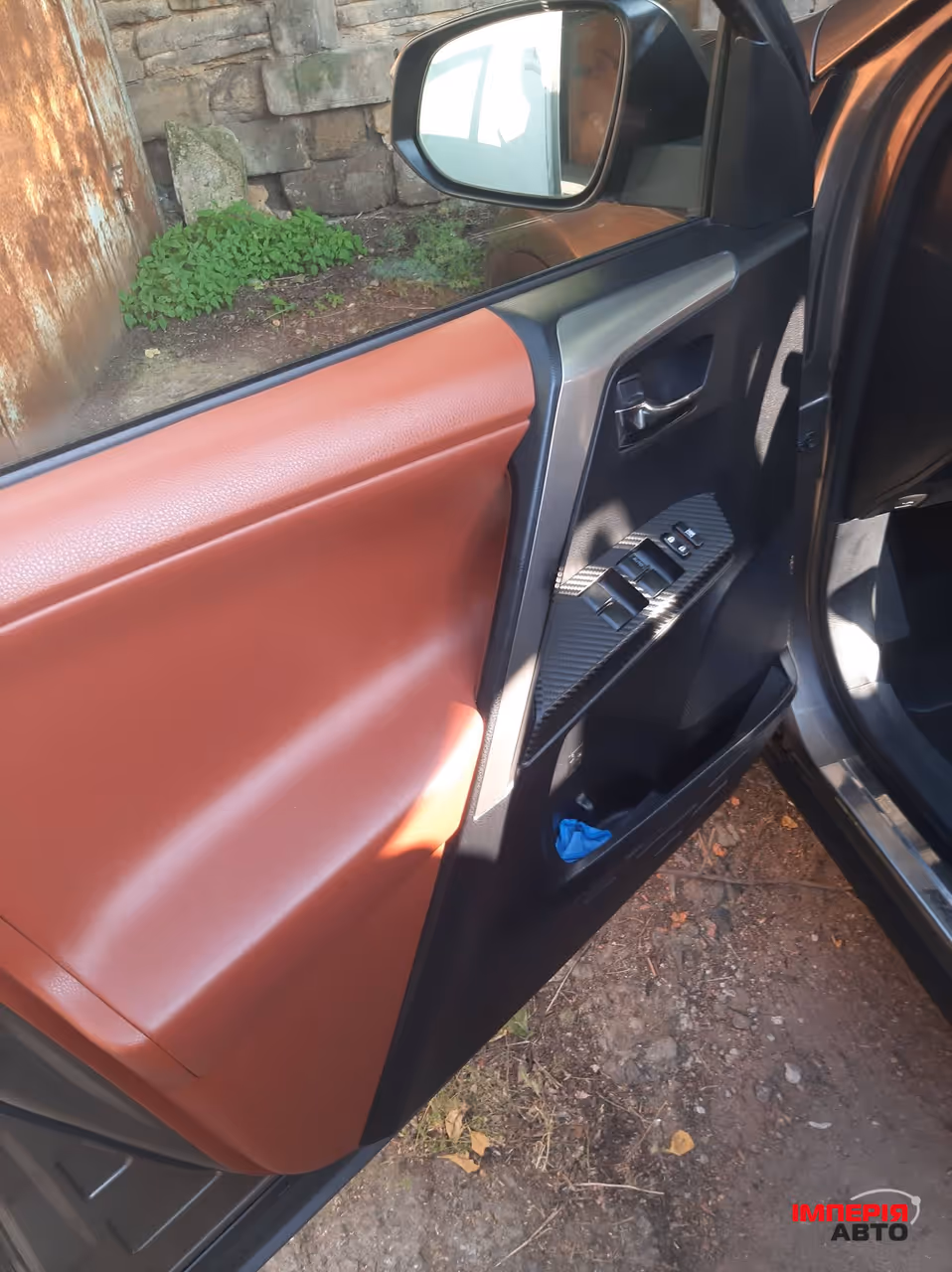 Toyota RAV4 - фото 13