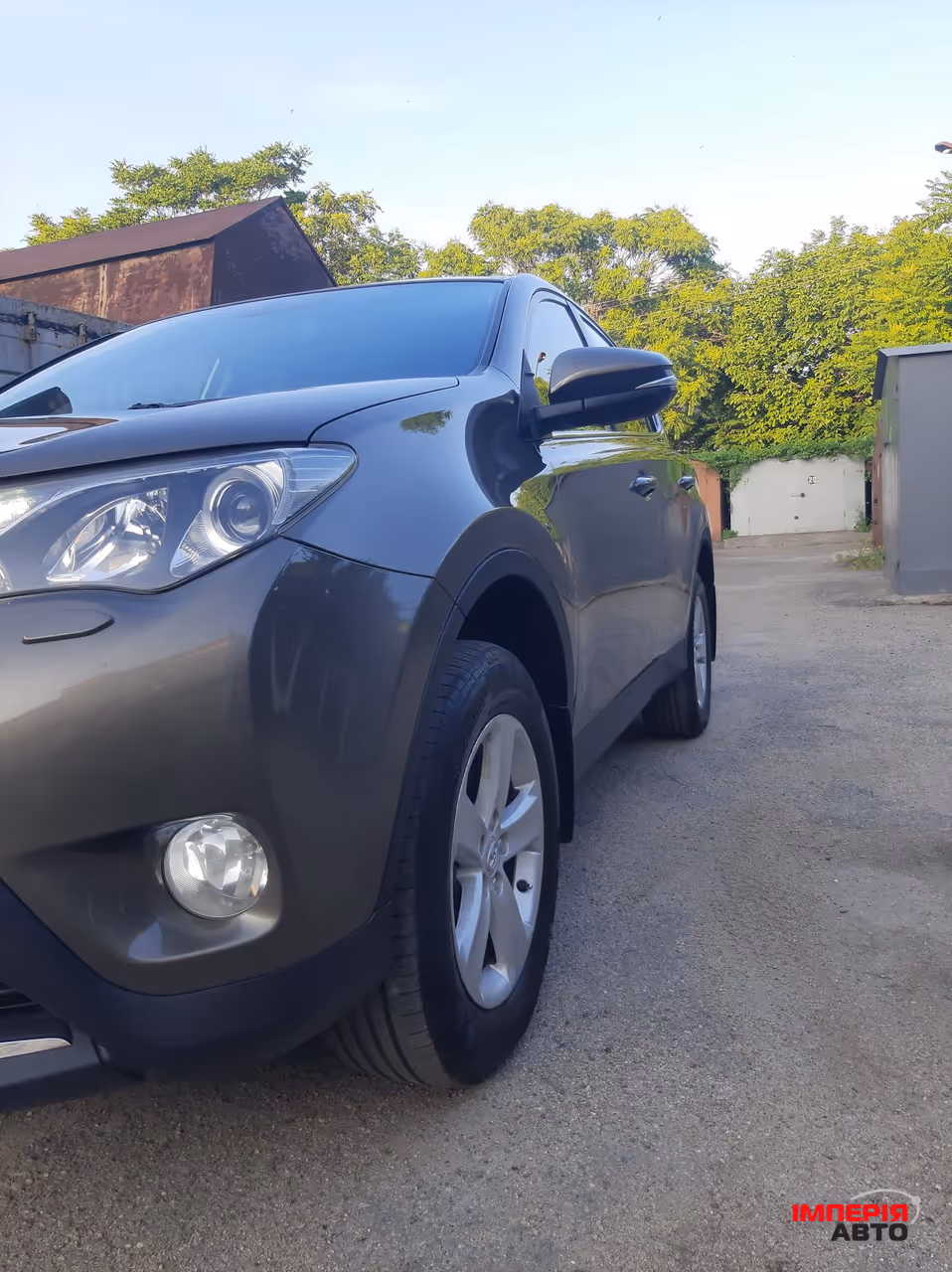 Toyota RAV4 - фото 5