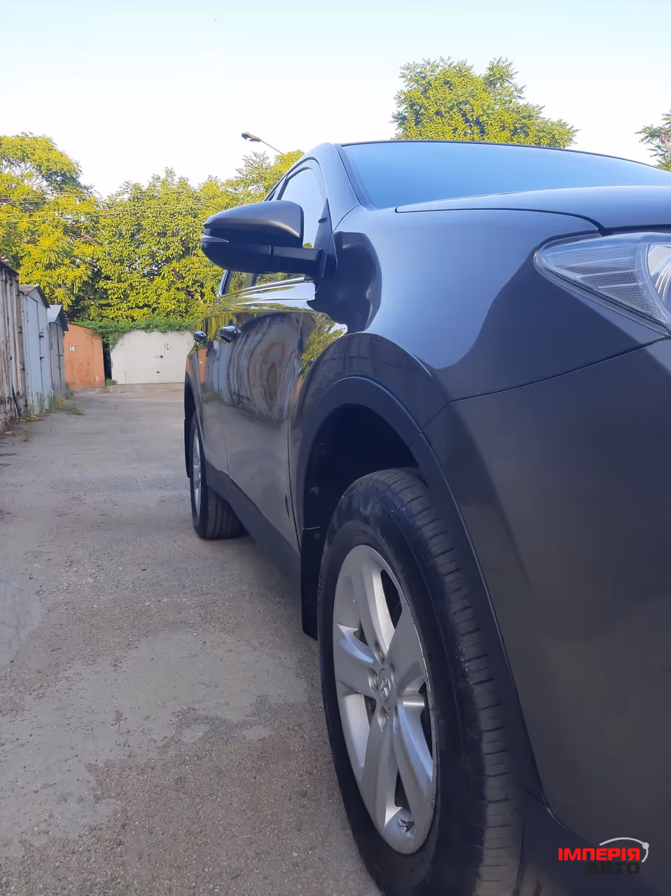 Toyota RAV4 - фото 6