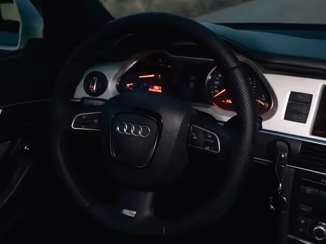 Audi A6 - фото 5