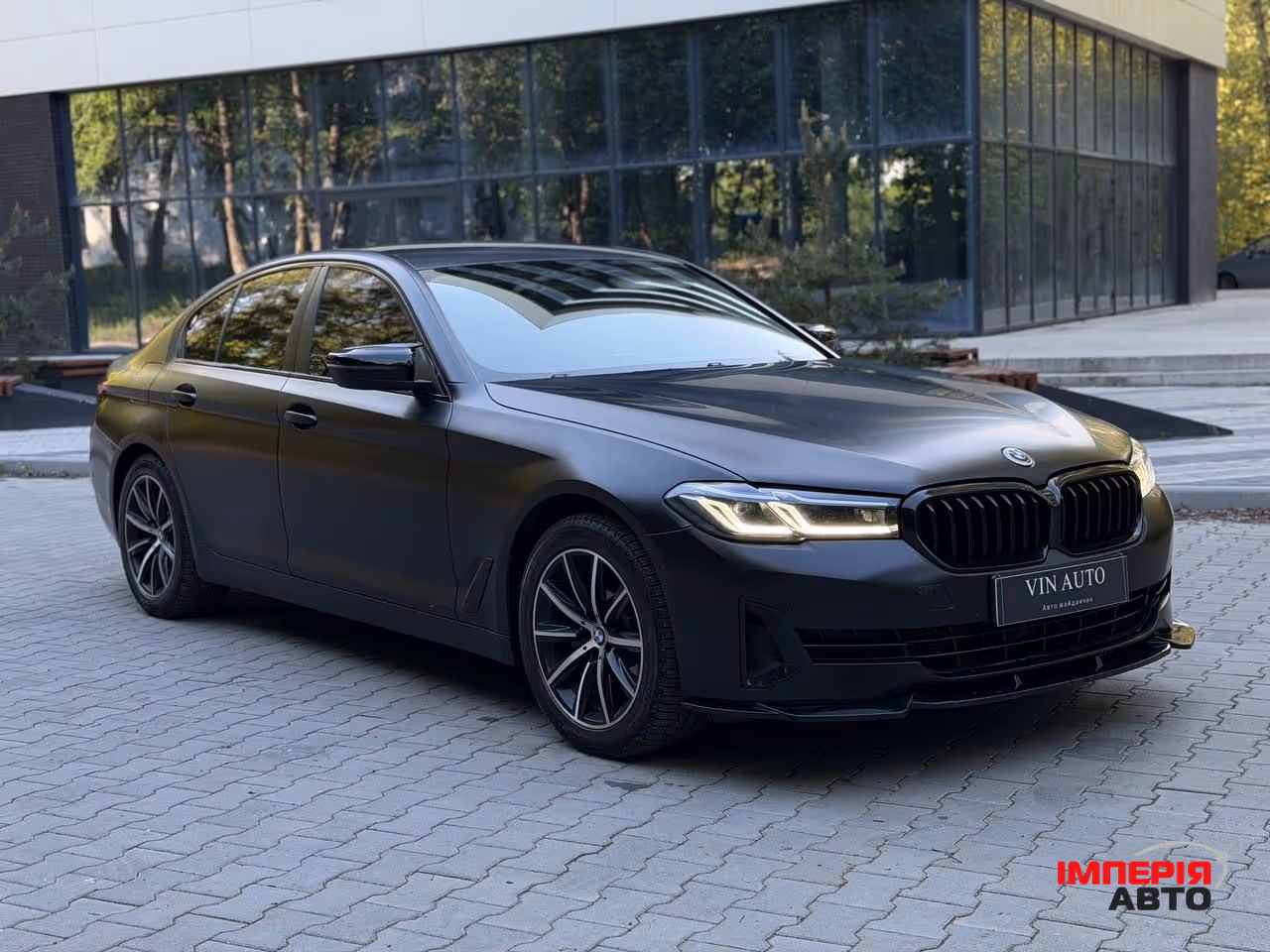 BMW 5 серії - фото 2