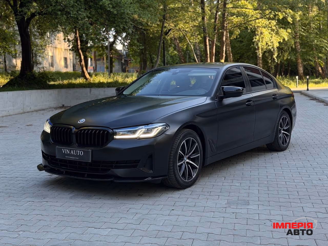 BMW 5 серії - фото 1