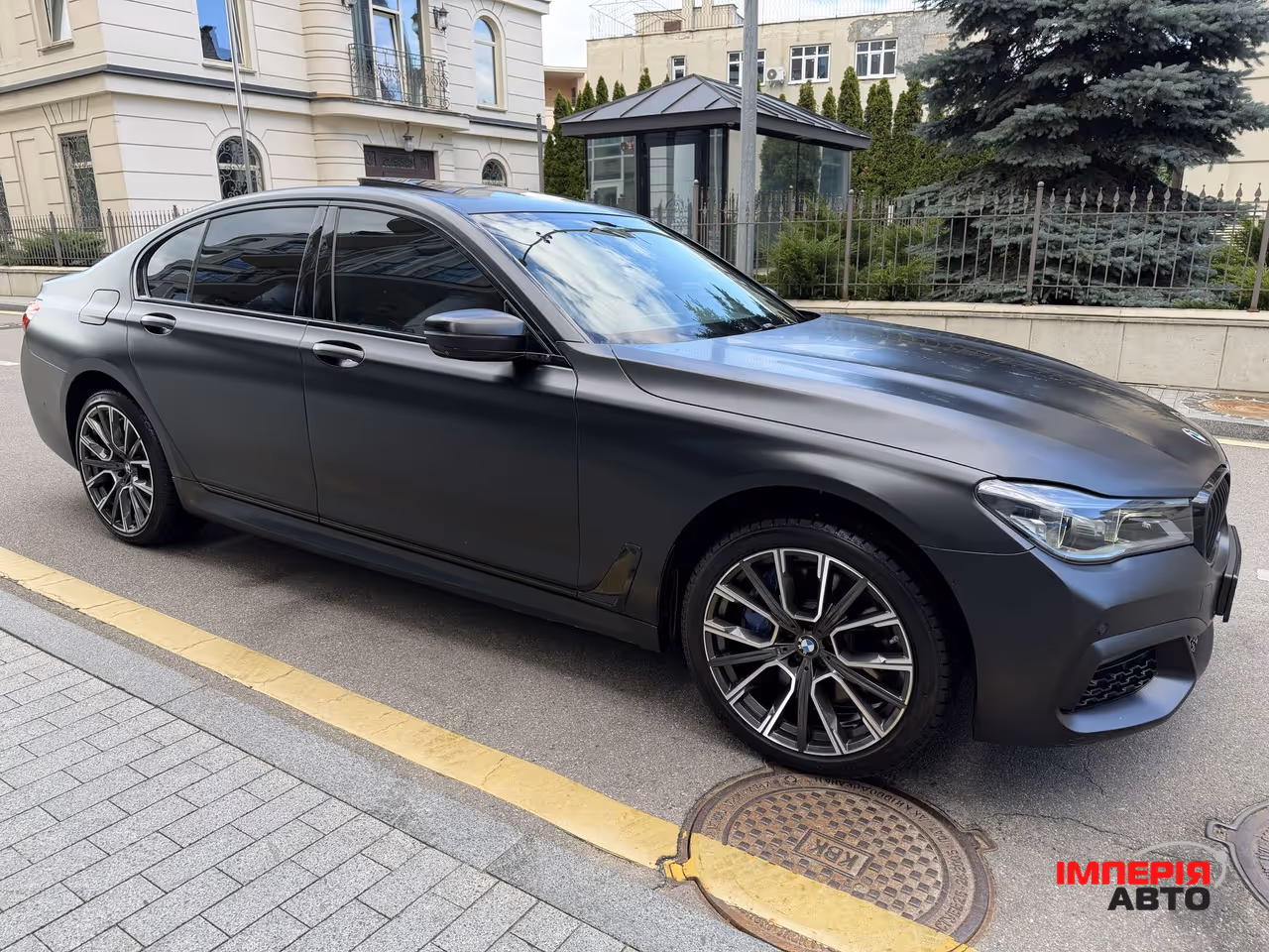BMW 7 серії - фото 14