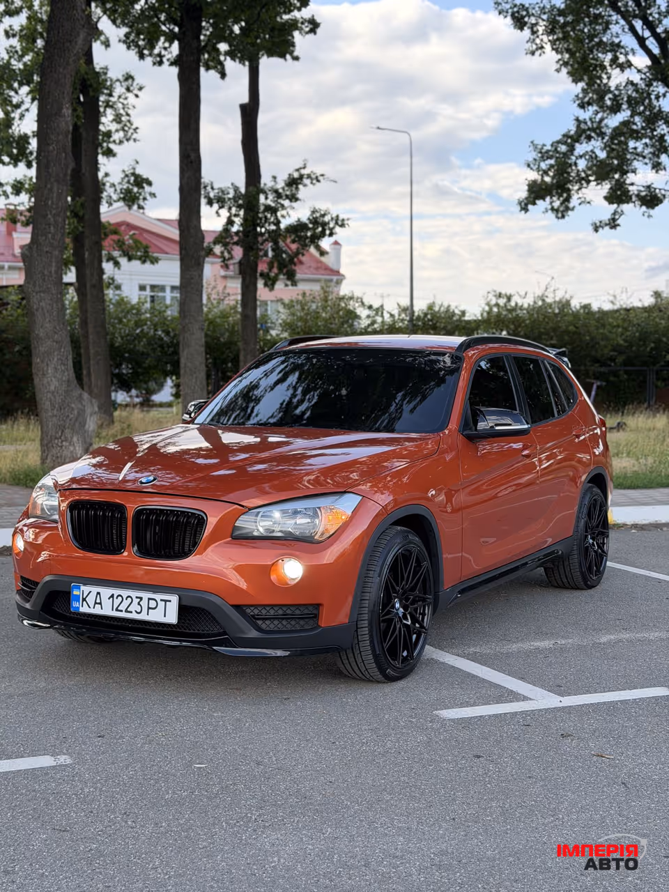 BMW X1 - фото 1