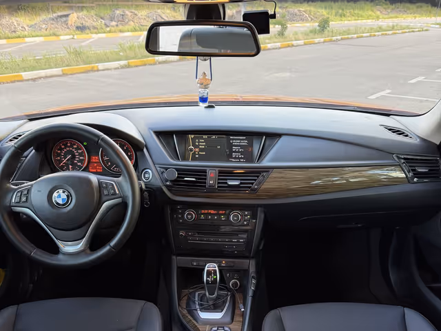 BMW X1 - фото 4