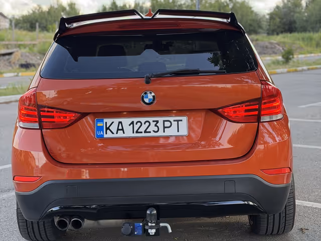 BMW X1 - фото 2
