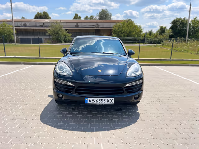 Porsche Cayenne - фото 4
