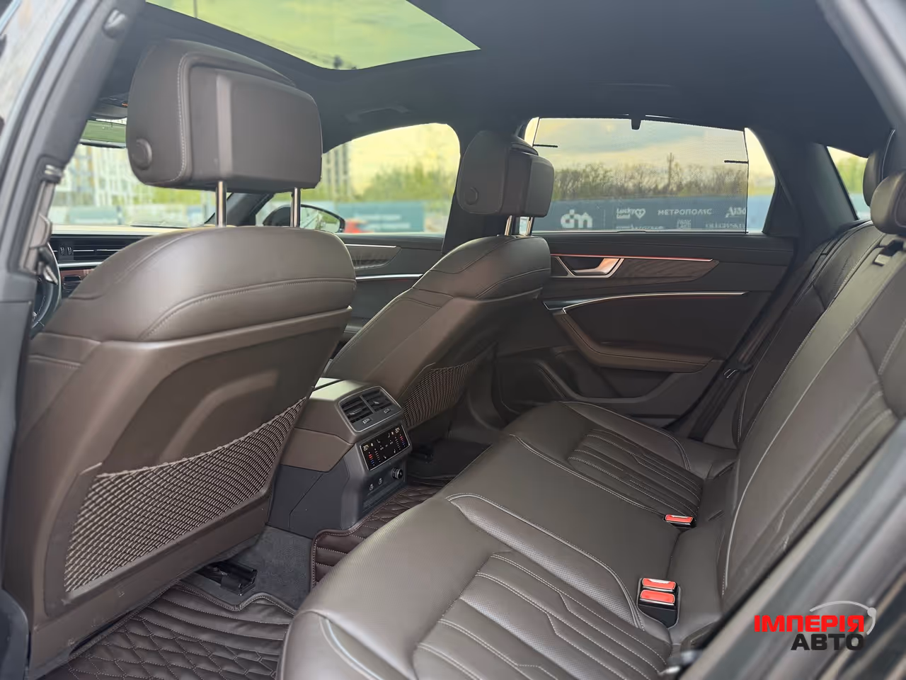 Audi A6 - фото 23