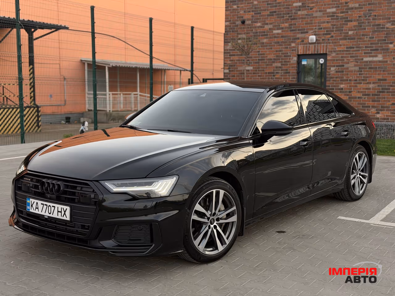 Audi A6 - фото 3