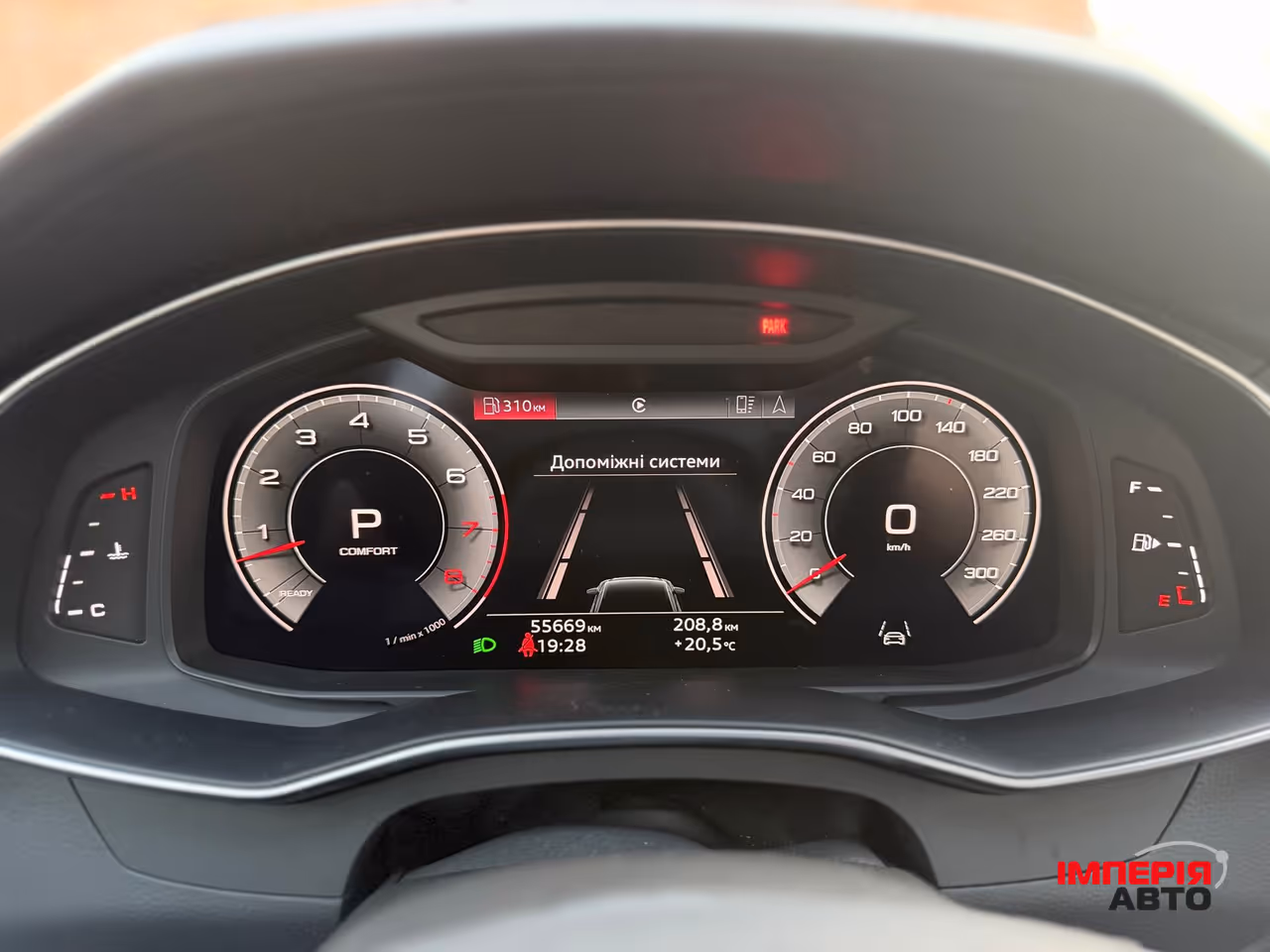 Audi A6 - фото 19