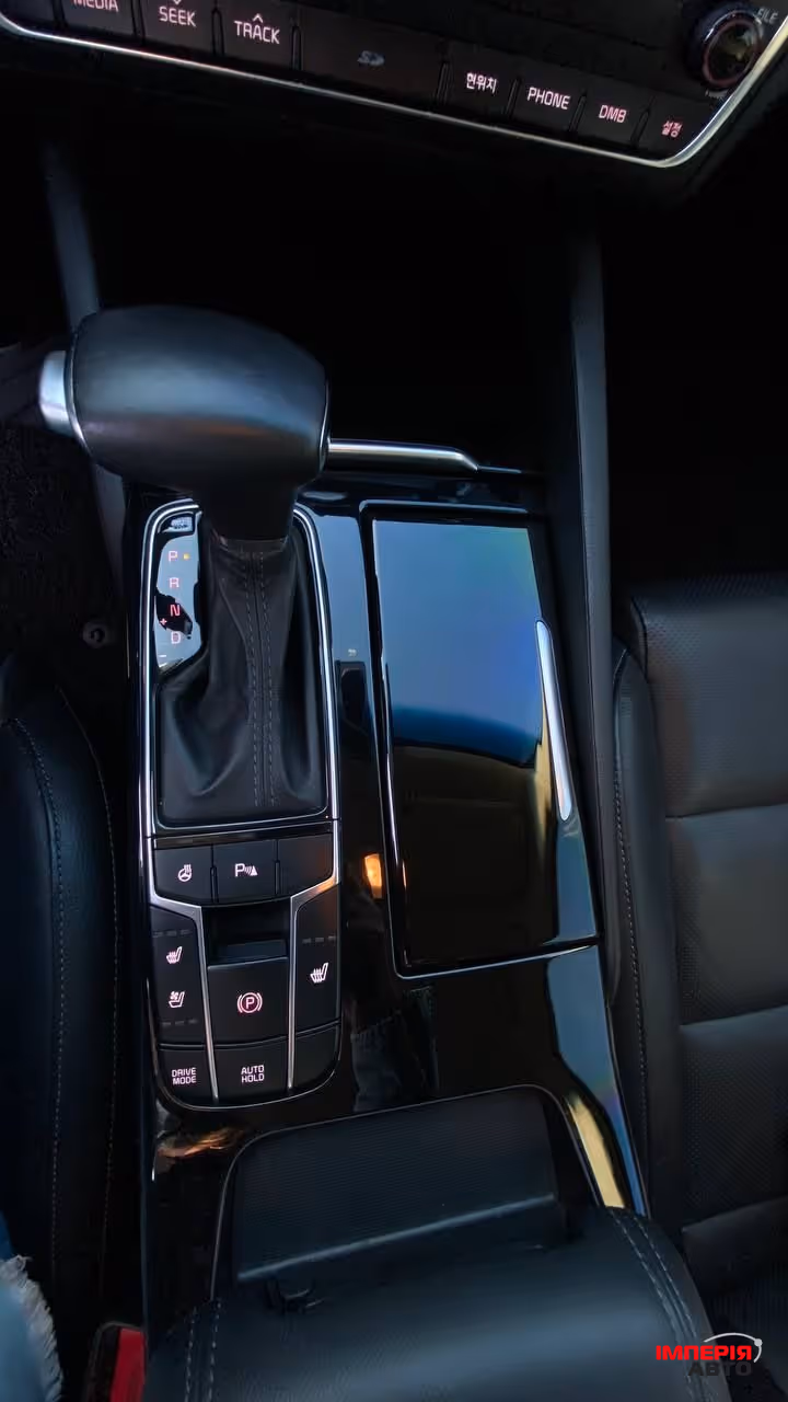 Kia K7 - фото 6