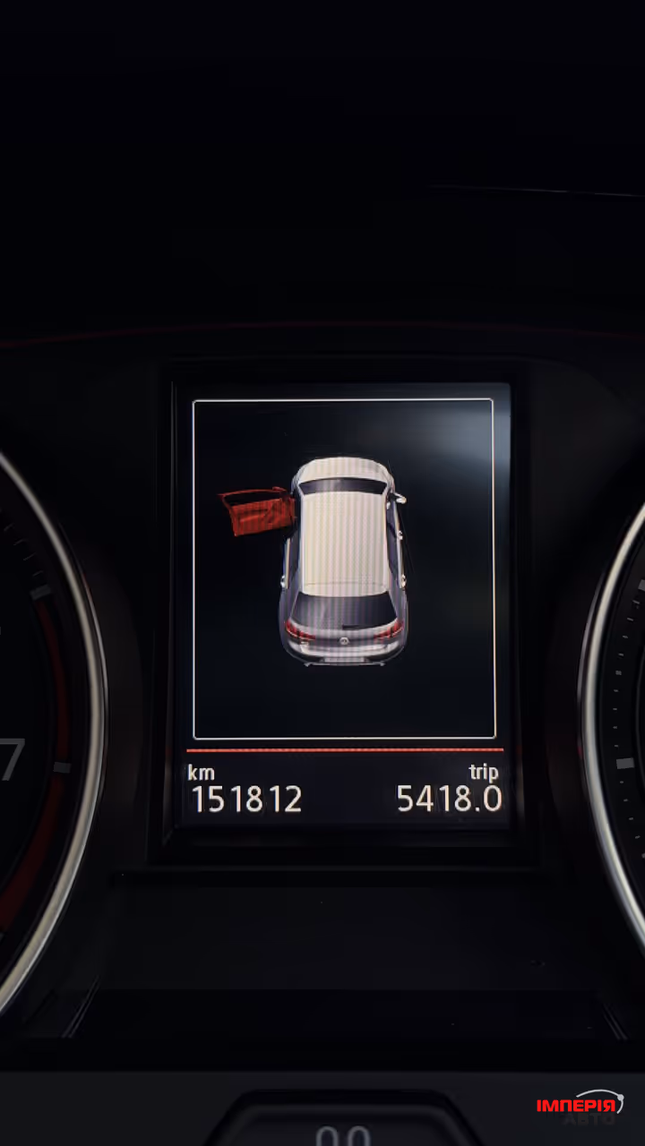Volkswagen Golf GTI - фото 9