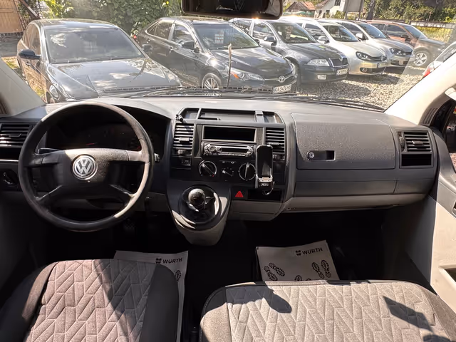 Volkswagen Transporter - фото 4