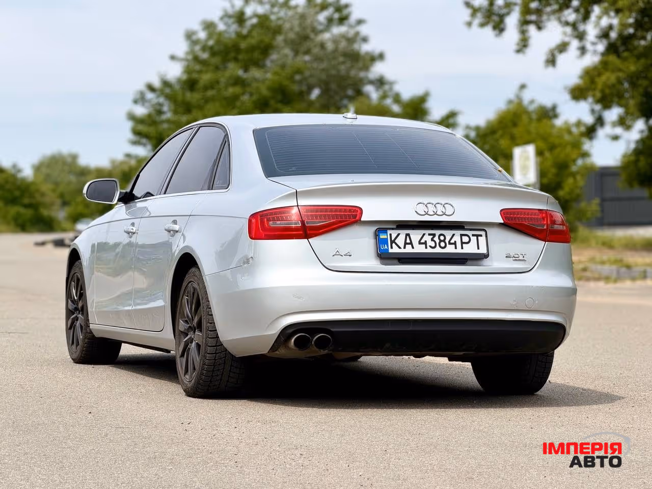 Audi A4 - фото 6
