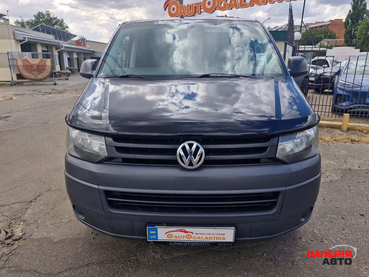 Volkswagen Caravelle - фото 3