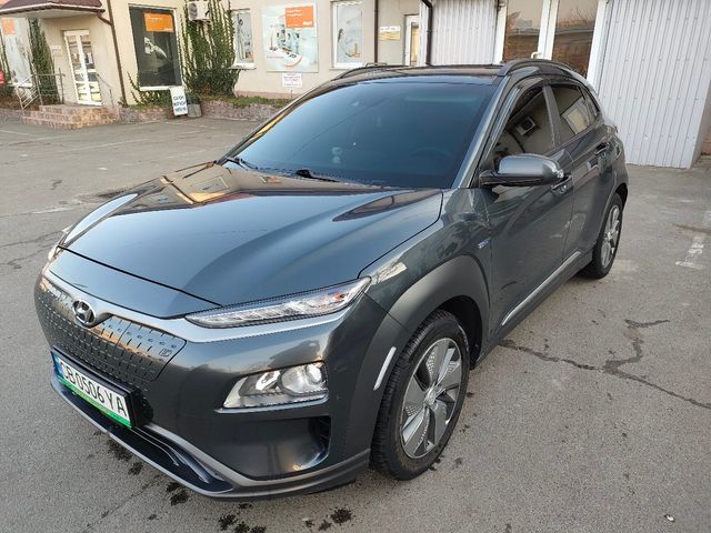 Hyundai Kona - фото 1
