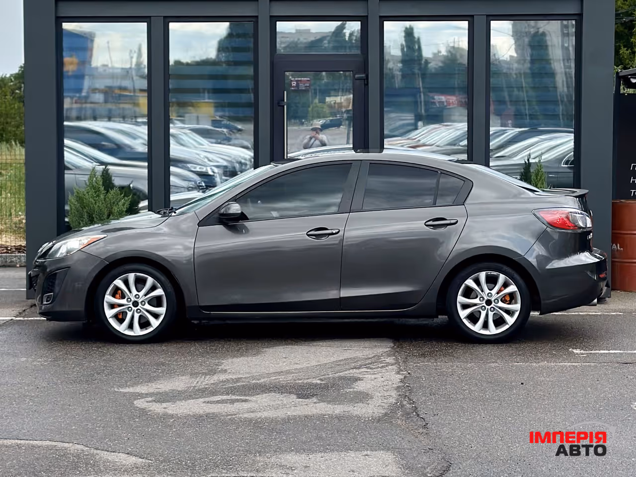 Mazda 3 - фото 3