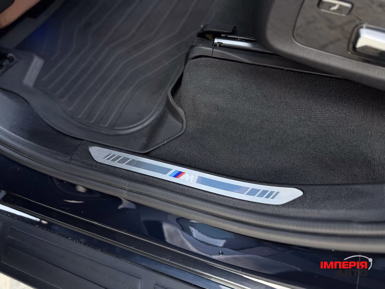 BMW X7 - фото 60