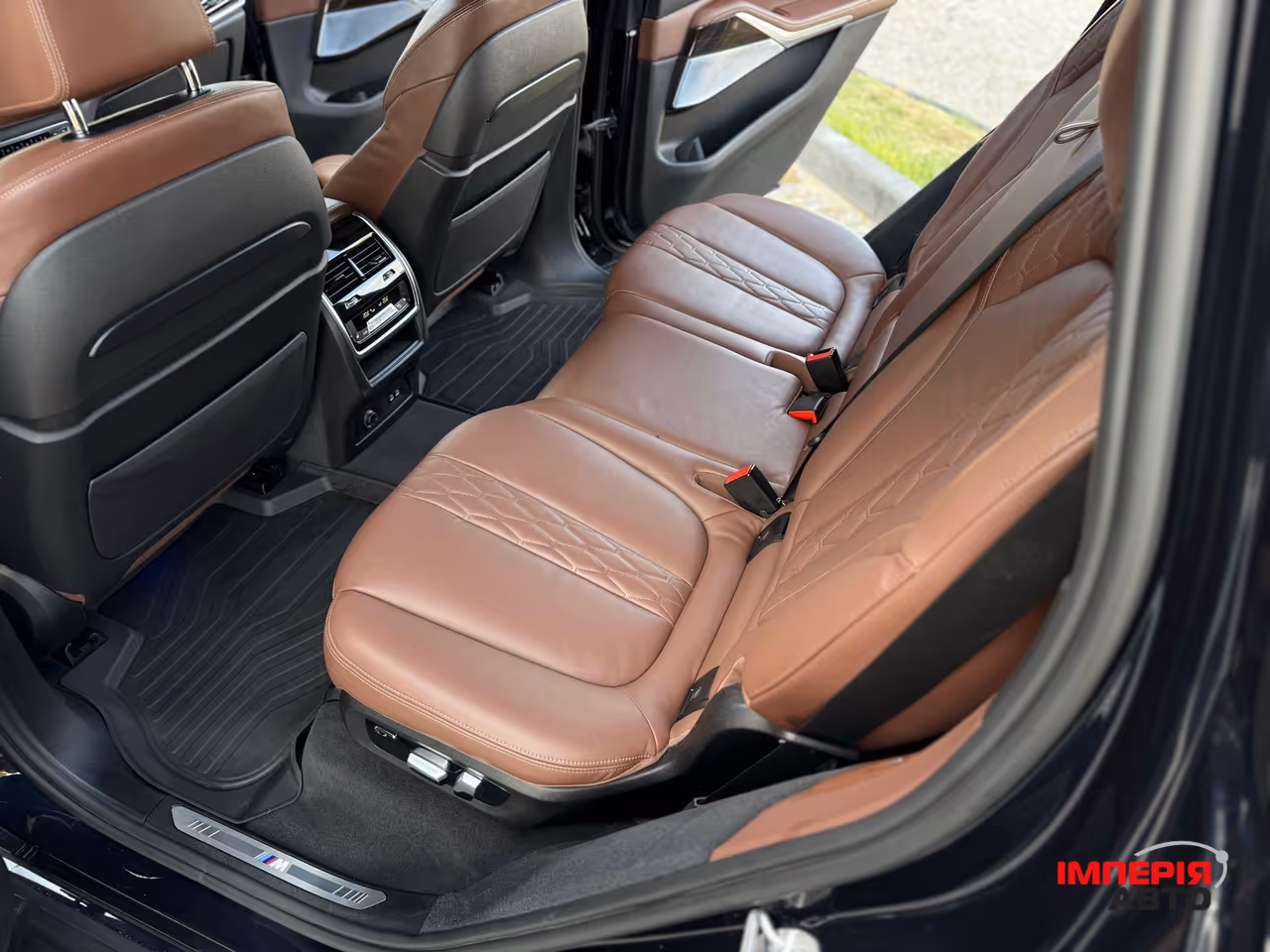 BMW X7 - фото 62