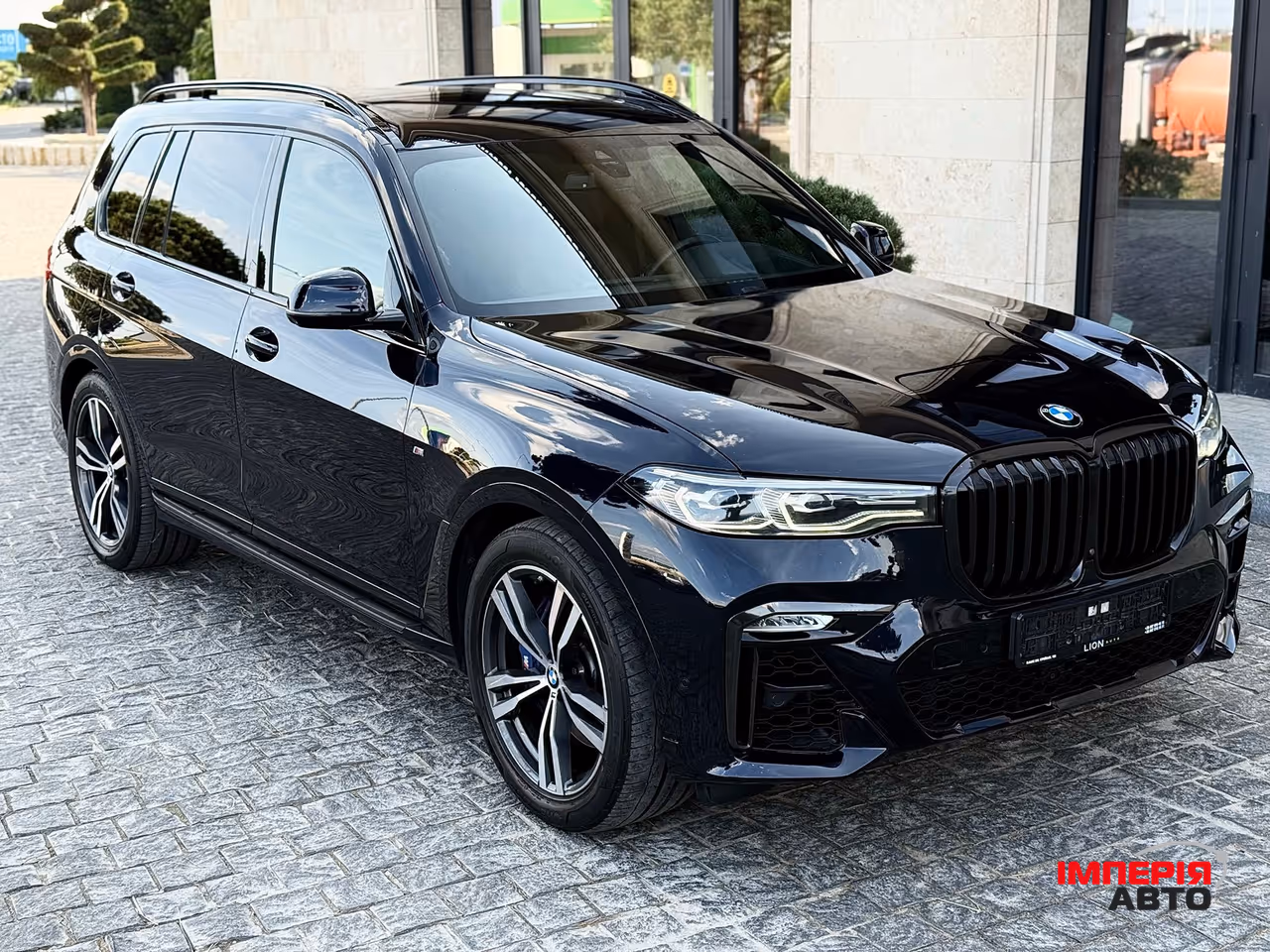 BMW X7 - фото 24