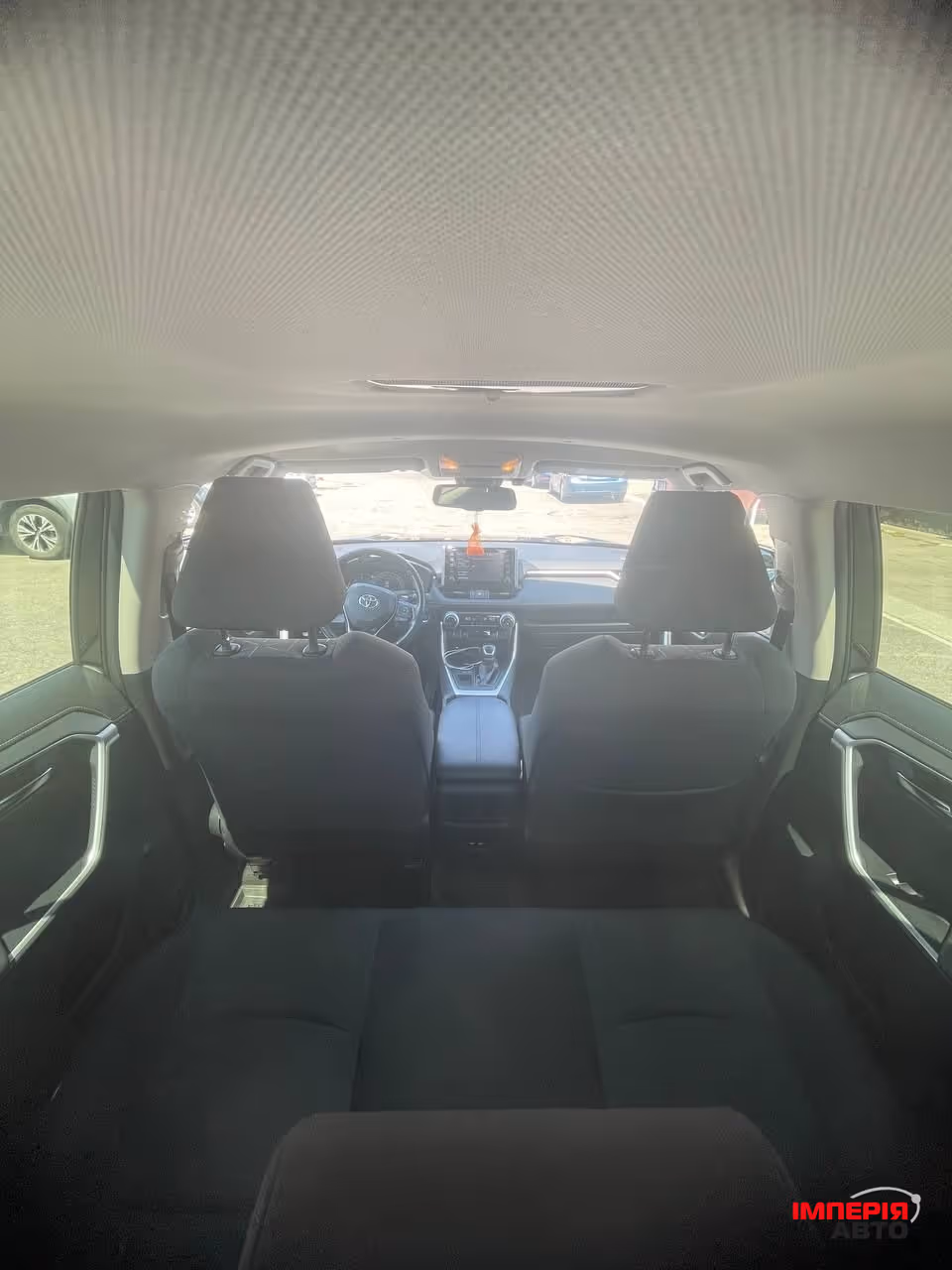 Toyota RAV4 - фото 22