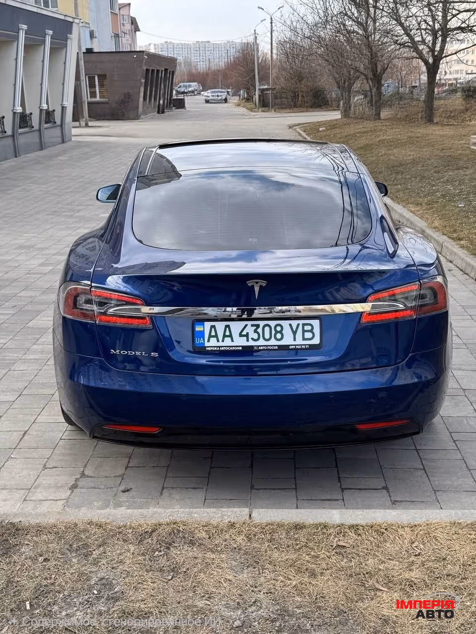 Tesla Model S - фото 3
