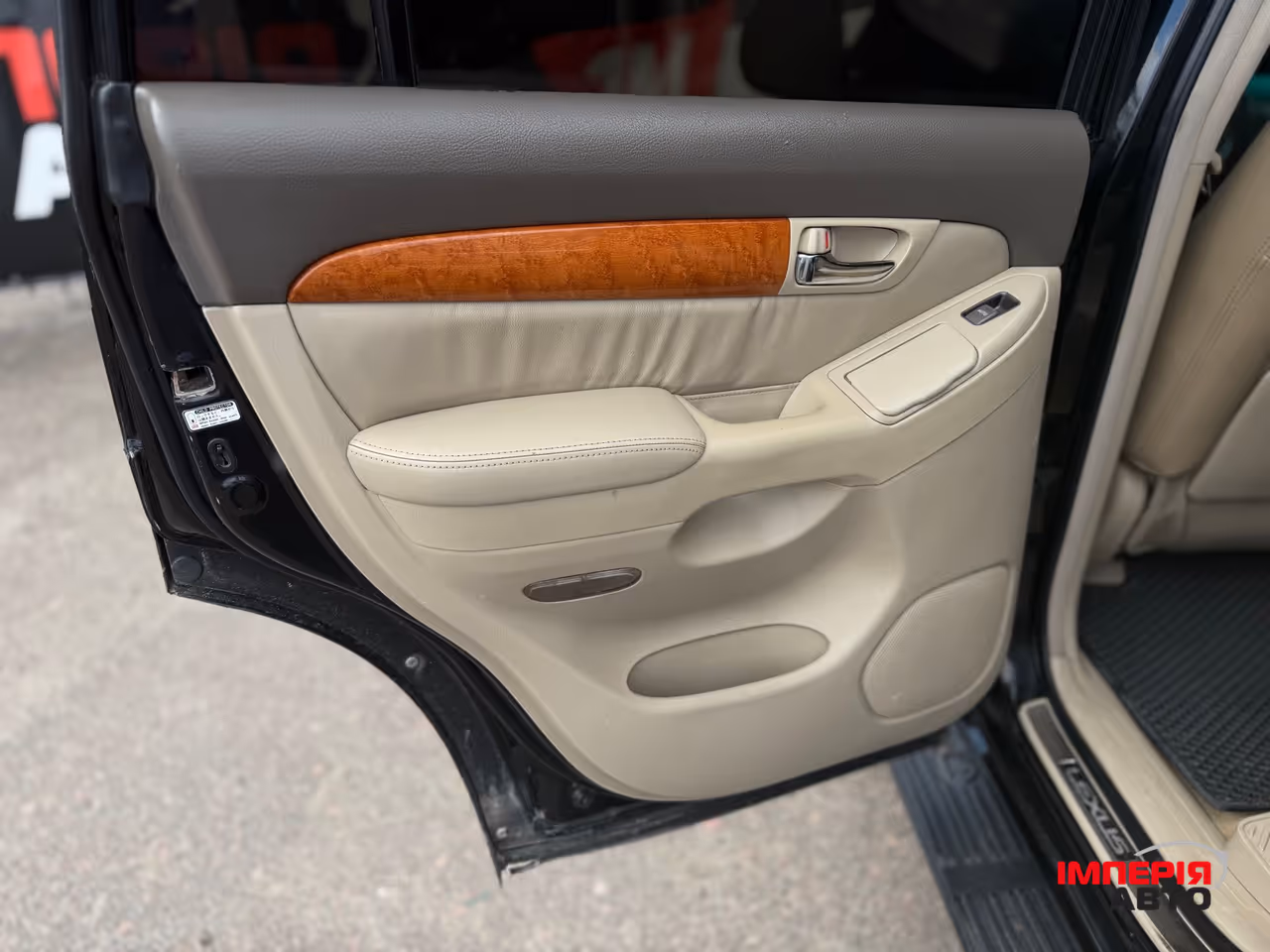 Lexus GX - фото 6