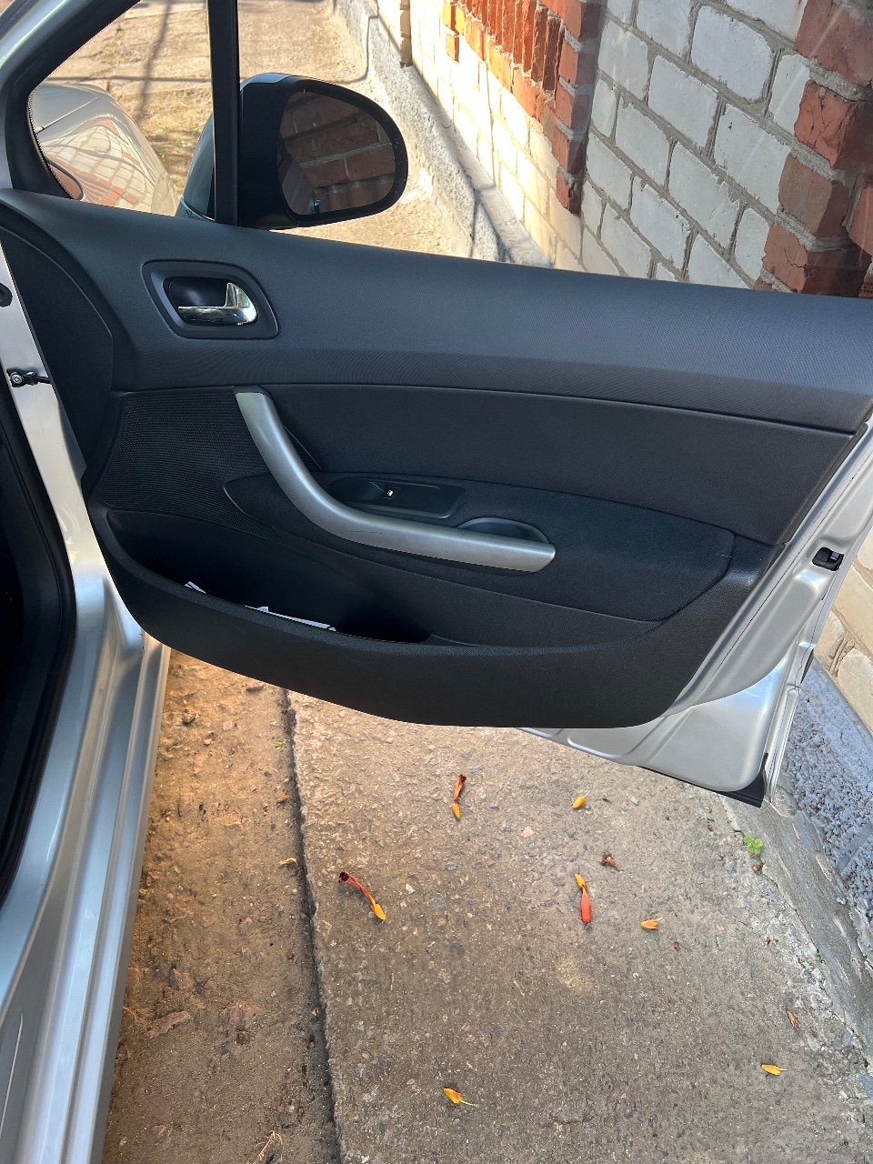 Peugeot 308 - фото 4