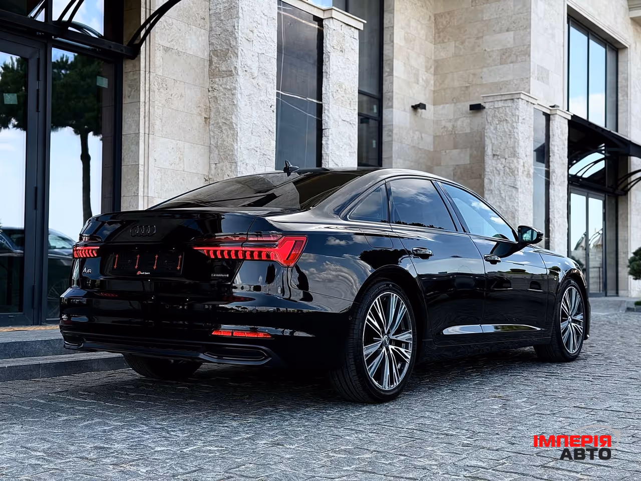 Audi A6 - фото 24