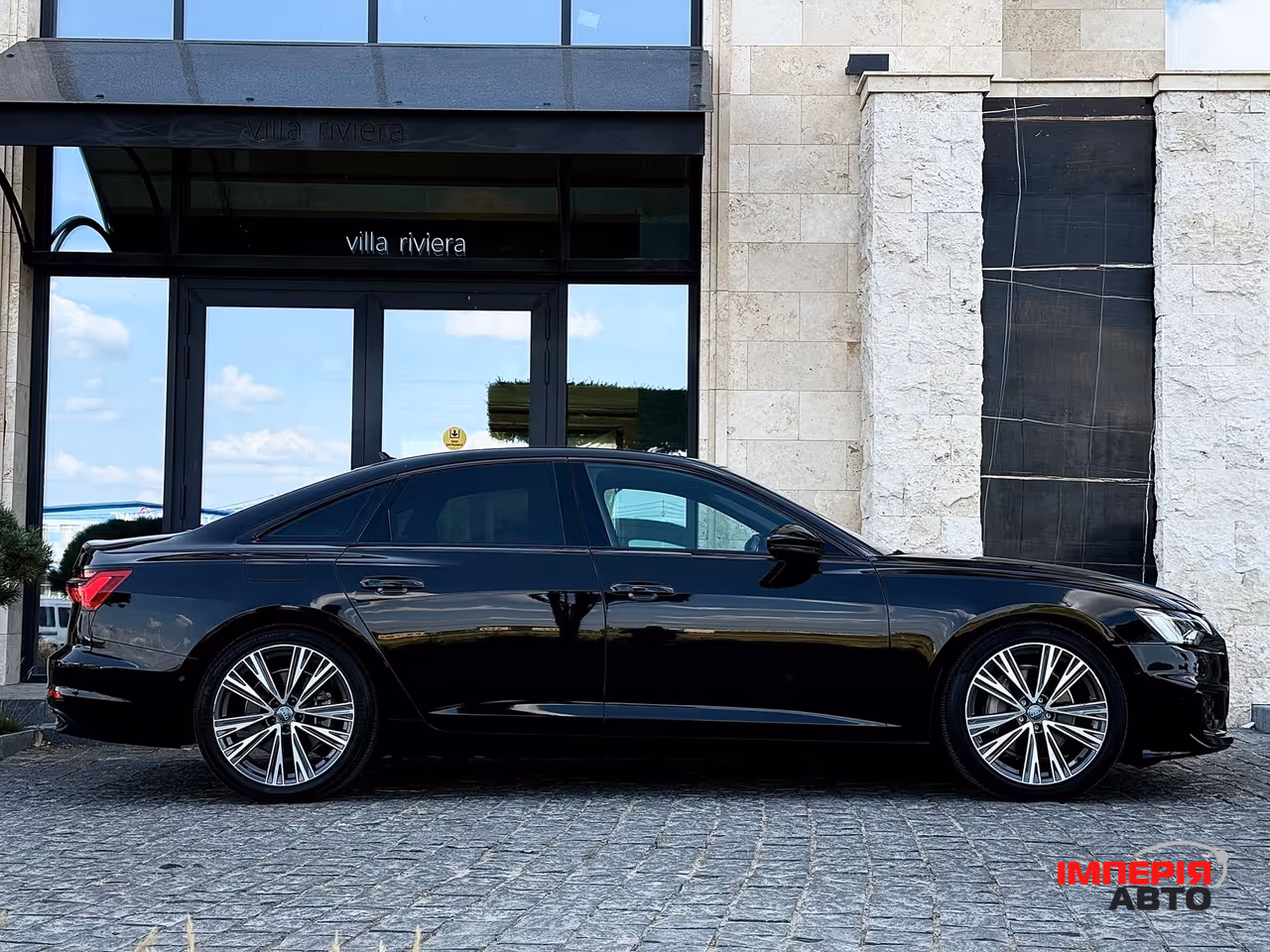 Audi A6 - фото 26