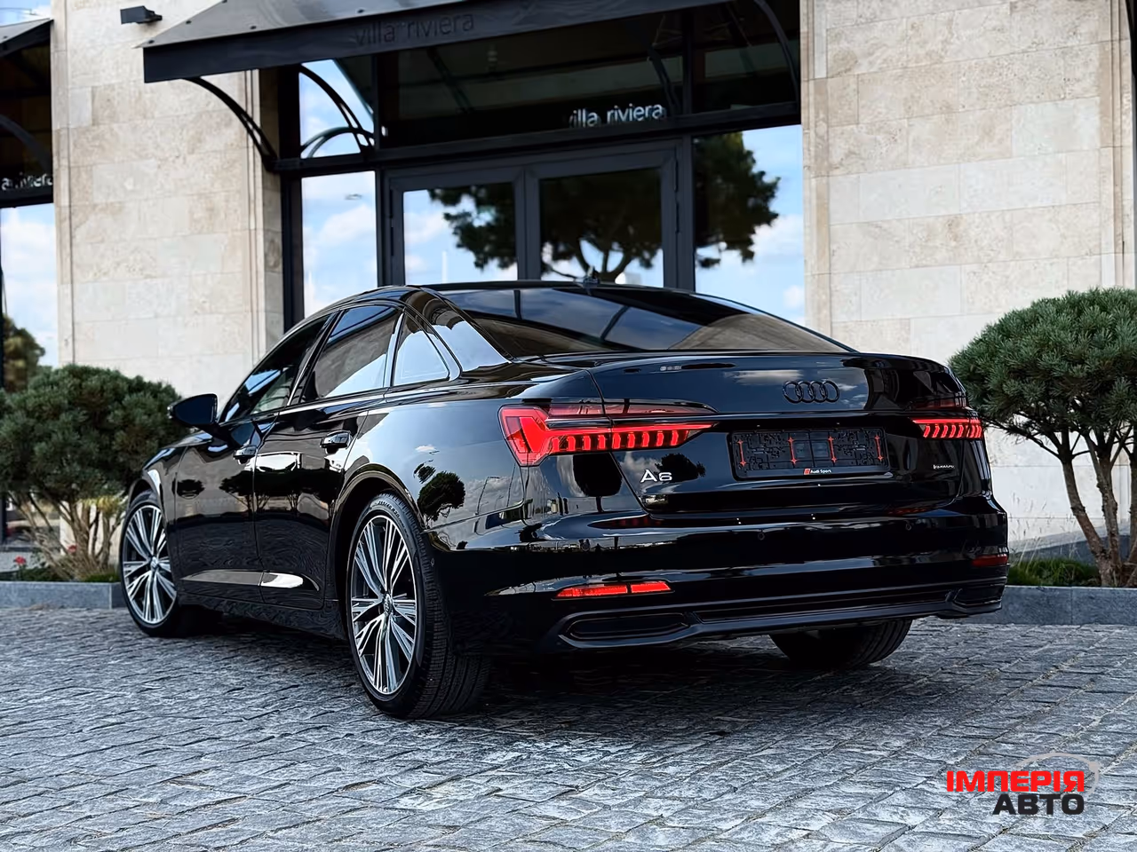 Audi A6 - фото 16