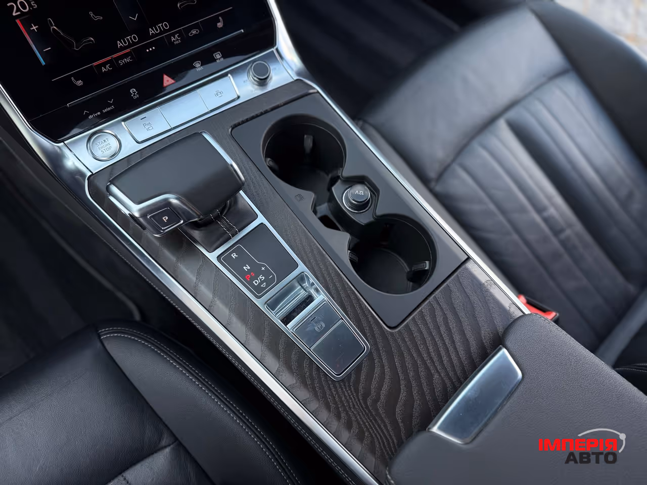 Audi A6 - фото 34