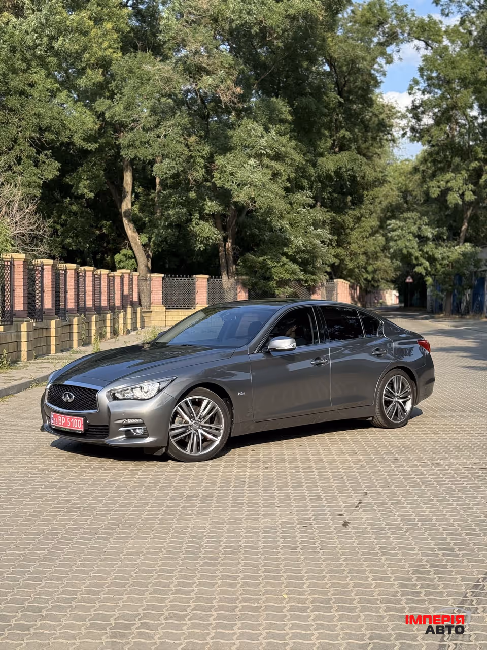 Infiniti Q50 - фото 1